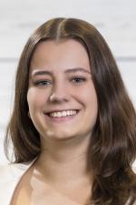 Ansprechpartnerin Julia Konfeld - Schulsekretariat