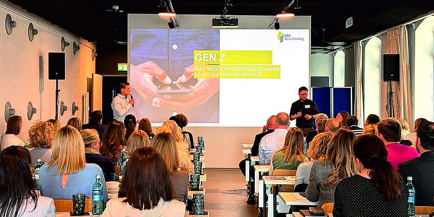 Das 13. Forum Personal, organisiert von der EBZ Akademie und den Regionalverbänden der deutschen Immobilienwirtschaft, widmete sich zentralen Themen rund um den Wandel von Organisationen, Generationen und Technologien. Bildquelle: EBZ.
